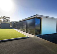 The Bunkhouse - Whitsundays Accommodation
