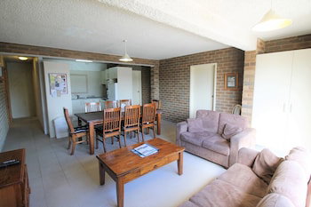 Central Park 4 - Centre Of Jindabyne - Whitsundays Accommodation 0