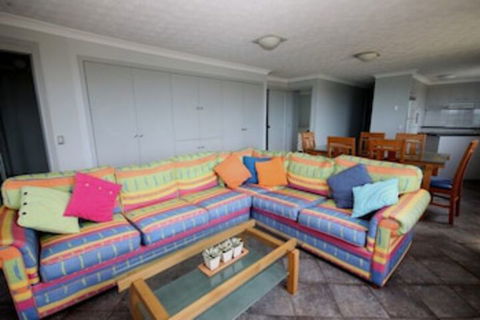 Shoreline Six With Ocean Views To See The Whales - Whitsundays Accommodation 0