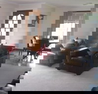 Parklake Holiday Units - Whitsundays Accommodation