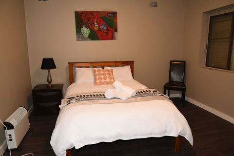 Warrawong Holiday Big Home - Whitsundays Accommodation 1