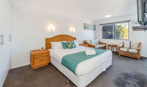 Adrift Apartments - Whitsundays Accommodation 5