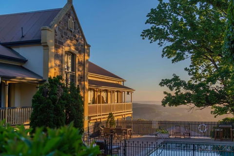 Mount Lofty House MGallery - Whitsundays Accommodation 4