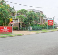 Red Star Apartments - Whitsundays Accommodation