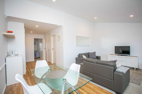 Scarborough Seaside Apartment 121 - Whitsundays Accommodation 3
