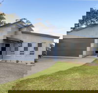 Pelican House - Whitsundays Accommodation