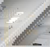 Crows Nest QLD Tourist Park - Whitsundays Accommodation