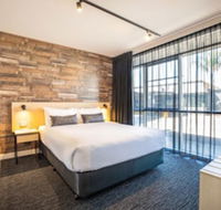 Nightcap at Westside Hotel - Whitsundays Accommodation