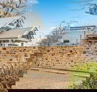 Grandview Accommodation - The Elm Tree Apartments - Whitsundays Accommodation