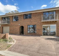 Four Seasons - Whitsundays Accommodation