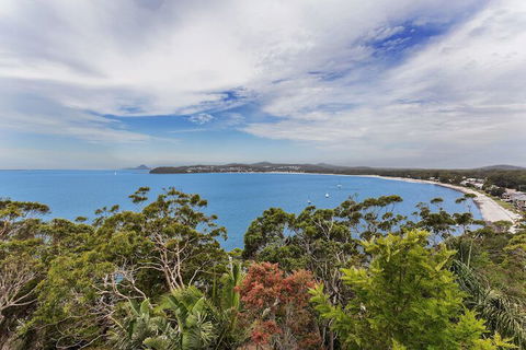 Randall Drive 64 - Whitsundays Accommodation 1