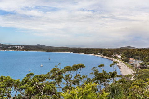 Randall Drive 64 - Whitsundays Accommodation 2