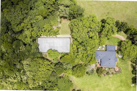 Rosewood Estate - Whitsundays Accommodation 4