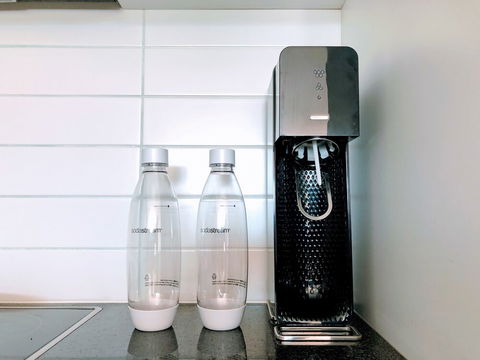 Staying Places - The Avenue - Whitsundays Accommodation 5