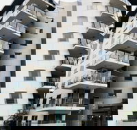 Staying Places - The Avenue - Whitsundays Accommodation