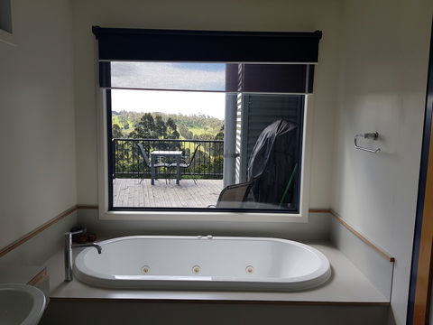 River Vineyard Retreat - Whitsundays Accommodation 1