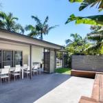 The Beach Shack - Whitsundays Accommodation 0