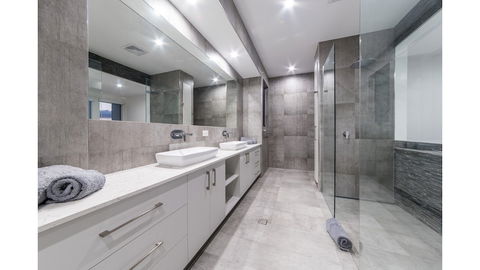 Oleander Holiday Home Airlie Beach - Whitsundays Accommodation 3