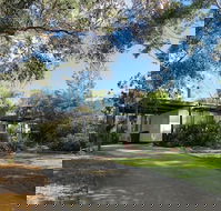 8 Ophir Cottage in Ventnor - Whitsundays Accommodation