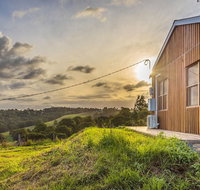 Clunes Cottage - Whitsundays Accommodation