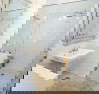 TRANQUILO BEACH HOUSE - Whitsundays Accommodation