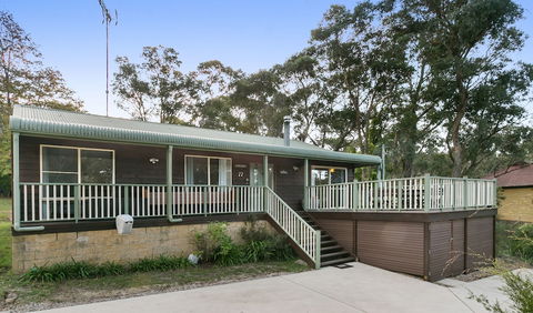Jarara Cottage - Whitsundays Accommodation 0