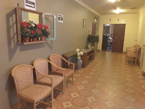 Blue Mountains Motel - Whitsundays Accommodation 3