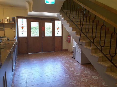 Blue Mountains Motel - Whitsundays Accommodation 1