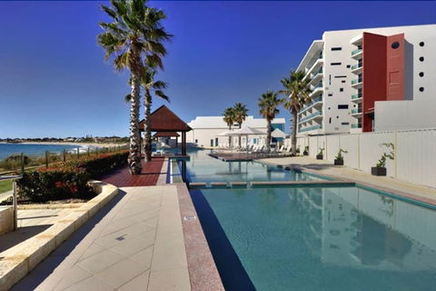 Sea Side 211 - Whitsundays Accommodation 1