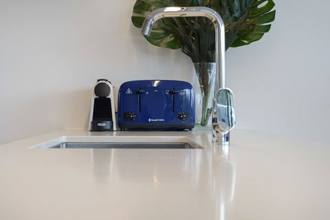 New Luxury Apartment Walking To Shops & Cinema - Whitsundays Accommodation 3