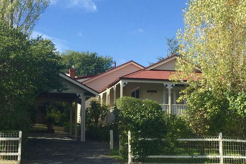Brentwood Cottage - Whitsundays Accommodation 3
