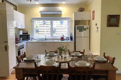 Brentwood Cottage - Whitsundays Accommodation 7