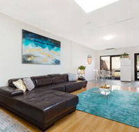 Ultimo Hackett Apartments - Whitsundays Accommodation
