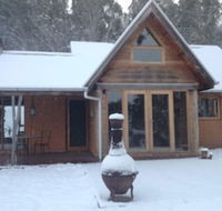 Mud Brick Cottage Cobungra - Whitsundays Accommodation