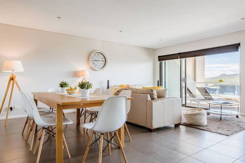 SOLARIS At Fingal Bay - Whitsundays Accommodation 1