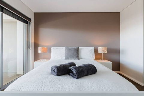 SOLARIS At Fingal Bay - Whitsundays Accommodation 2