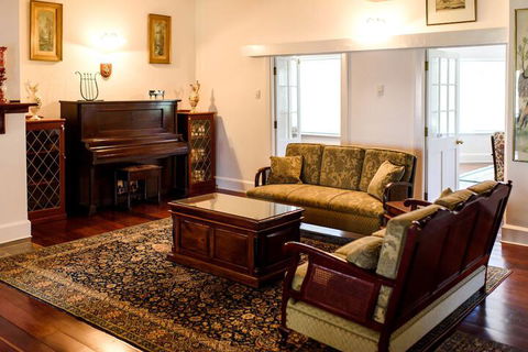 Fairlawn Estate - Whitsundays Accommodation 3