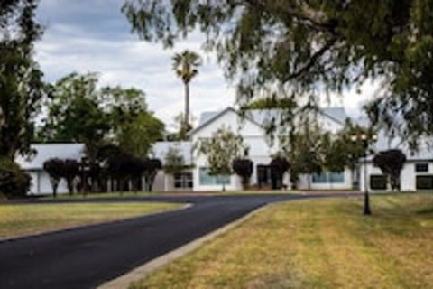 Fairlawn Estate - Whitsundays Accommodation 0