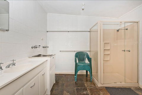 The Jetty At Cowan Cowan - Whitsundays Accommodation 6