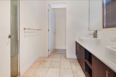 Sandcastles Coign 10 - Whitsundays Accommodation 3