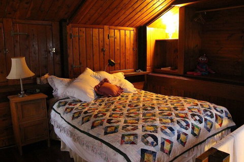 Lemke Cottage Moculta - Whitsundays Accommodation 6