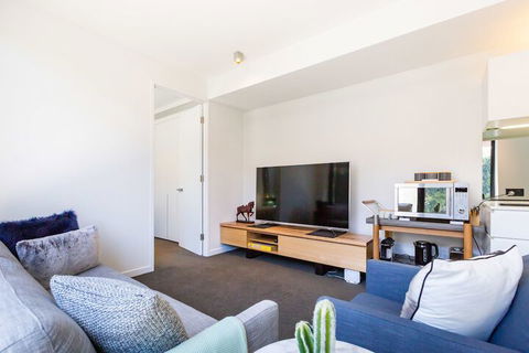 Rosa, 2BDR Richmond Apartment - Whitsundays Accommodation 5
