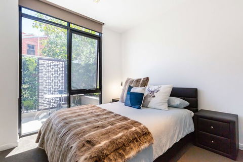 Rosa, 2BDR Richmond Apartment - Whitsundays Accommodation 3