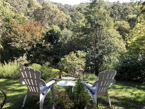 Brentwood B&B Apartments - Whitsundays Accommodation 0