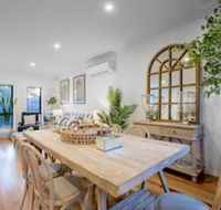 AUJOY 3 Bed Townhouse Burwood 3 - Whitsundays Accommodation