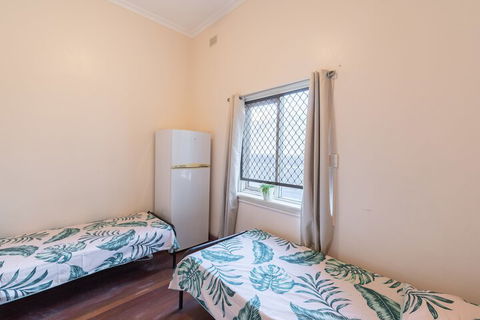 MyOZexp Aberdeen Lodge - Whitsundays Accommodation 3