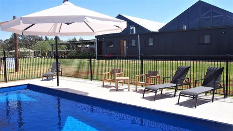 Dubbo Rhino Lodge - Whitsundays Accommodation 4