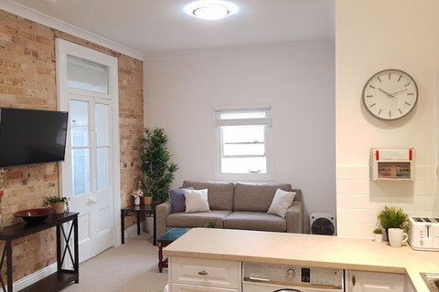 Coachhouse On The Beach - Whitsundays Accommodation 5