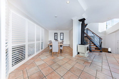 Panoramic And Ocean Views - Whitsundays Accommodation 2