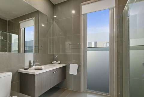 Grossard Point The Lighthouse Ventnor - Whitsundays Accommodation 6